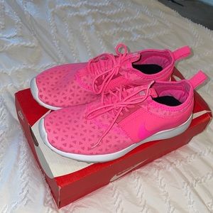 Nike Juvenate sneakers
